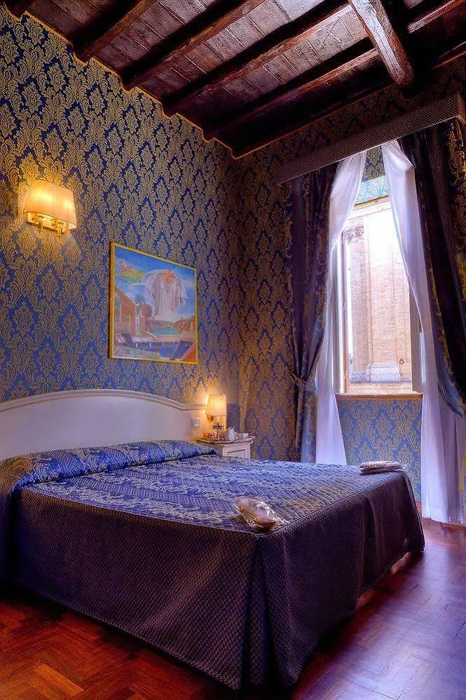 Canova Tadolini Luxury Rooms And Suites Řím Vila
